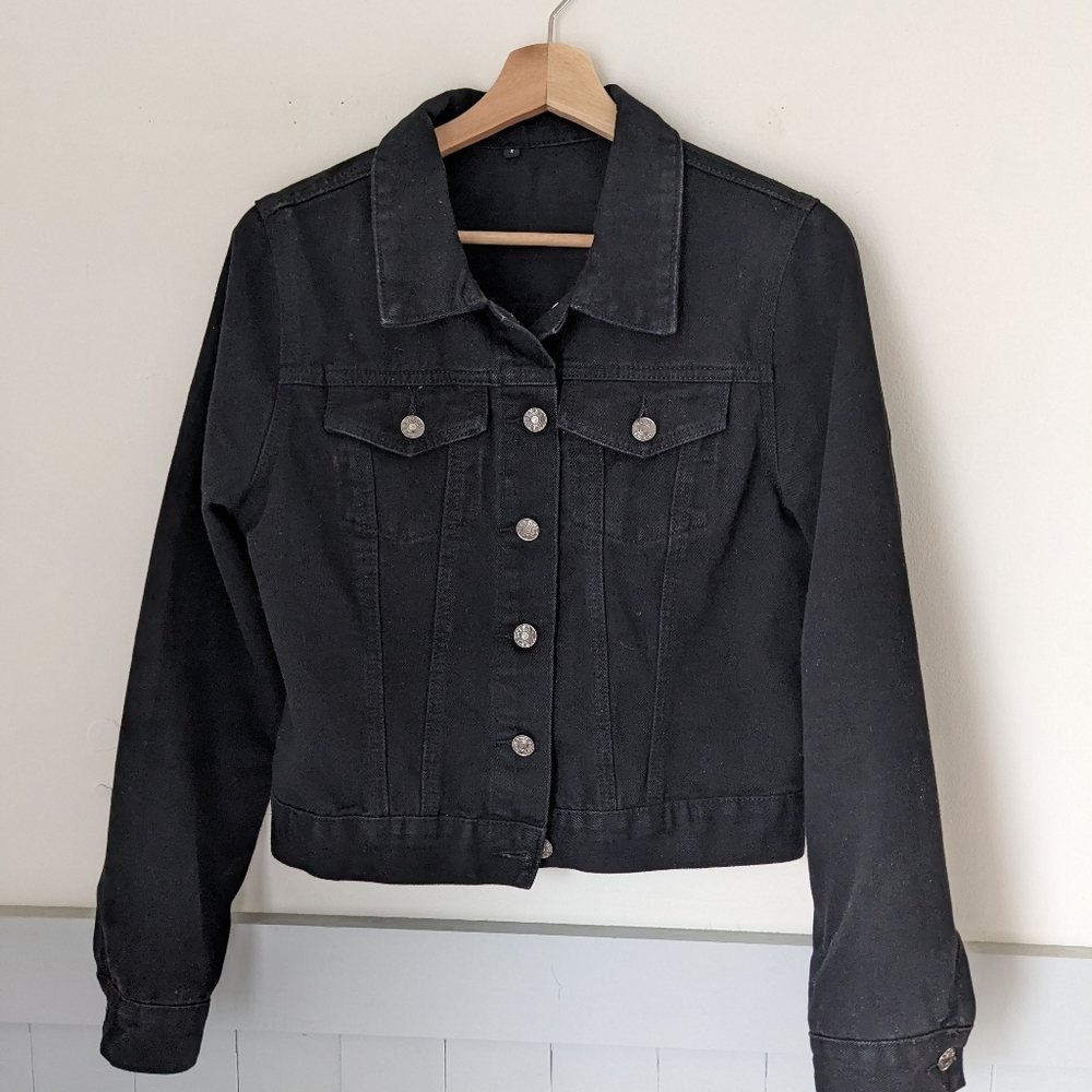 Black cotton jean jacket size small